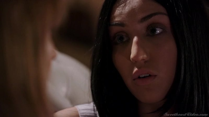 Elexis Monroe, thợ làm bánh ngọc bích được các phụ nữ lớn tuổi yêu thích