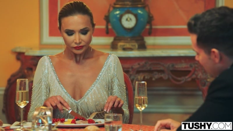 Venera maxima (Polina Maxim, Polina Maxima Guten Appetit) [2022, Anal, große Titten, Knackarsch, Doppelpenetration (Porno), 1080p]